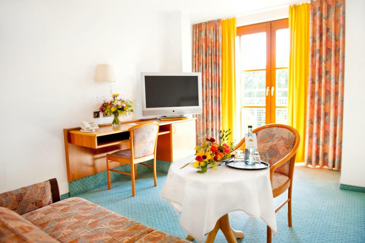 Hotel Gasthof Raab 슈바바하 외부 사진