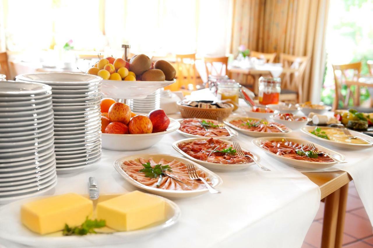 Hotel Gasthof Raab 슈바바하 외부 사진